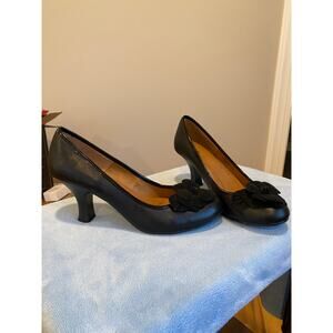 Eurosoft Pumps by Sofft Shoe Company size 9